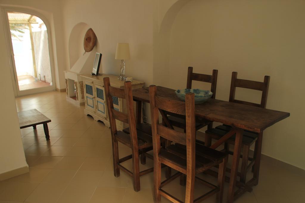 Eremo Di Montevergine Ischia Apartments Forio di Ischia Rum bild